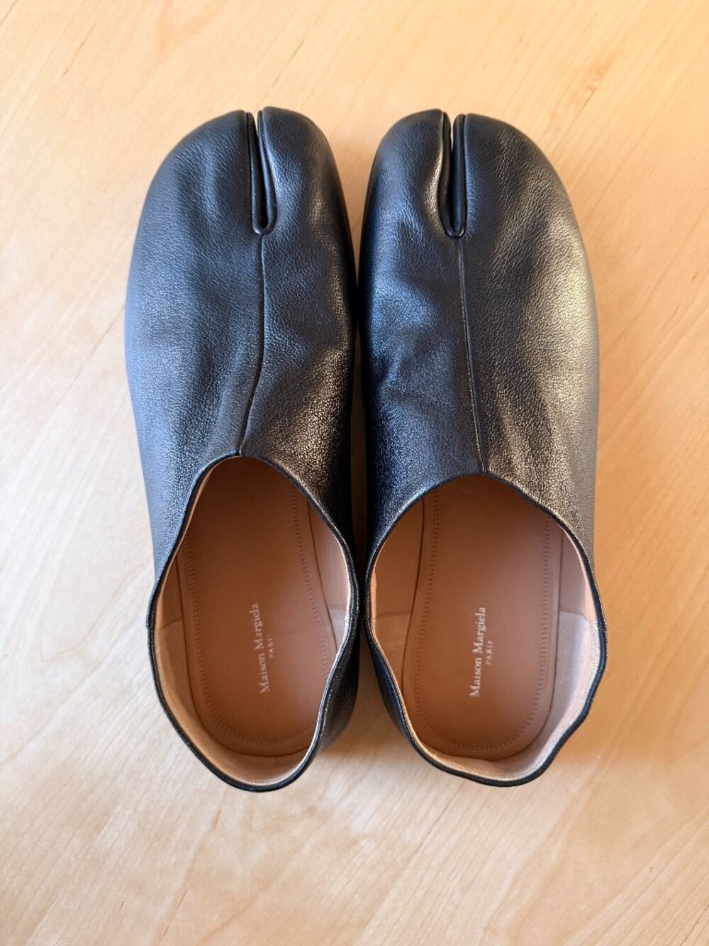 MAISON MARGIELA Tabi Split-Toe Leather Collapsible-Heel Loafers Size 44 Black